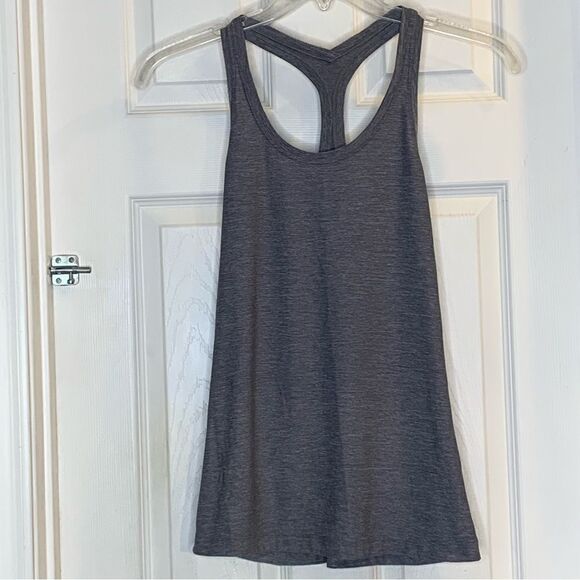 Lululemon Gray Racerback Tank Size 6 Relaxed Fit - Picture 1 of 7
